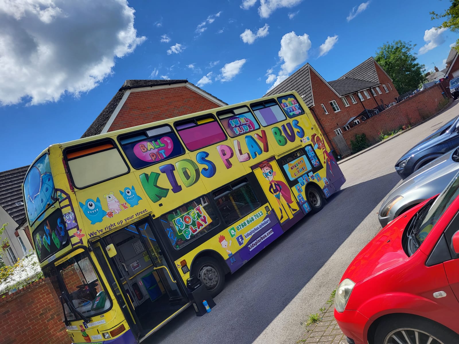 Kids Play Bus